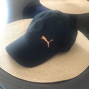 Pumas black cap